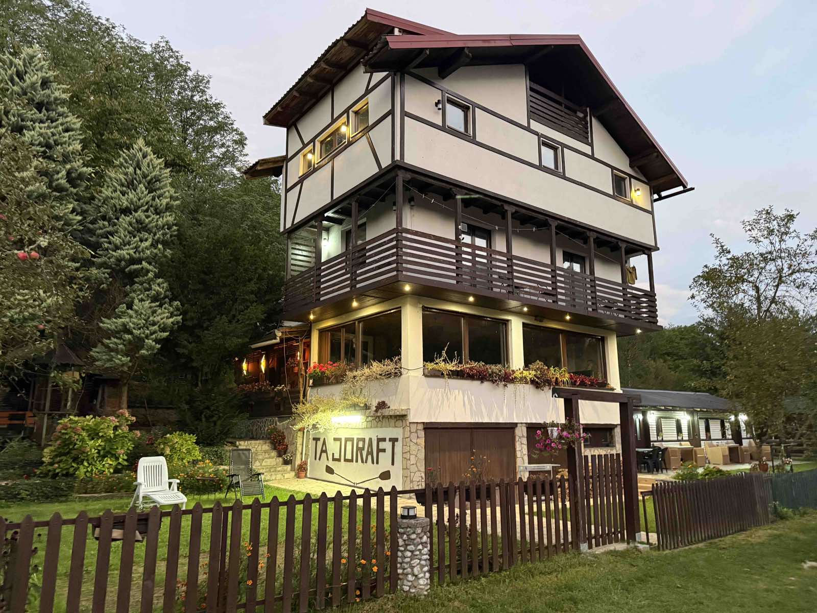 Accommodation photo 8